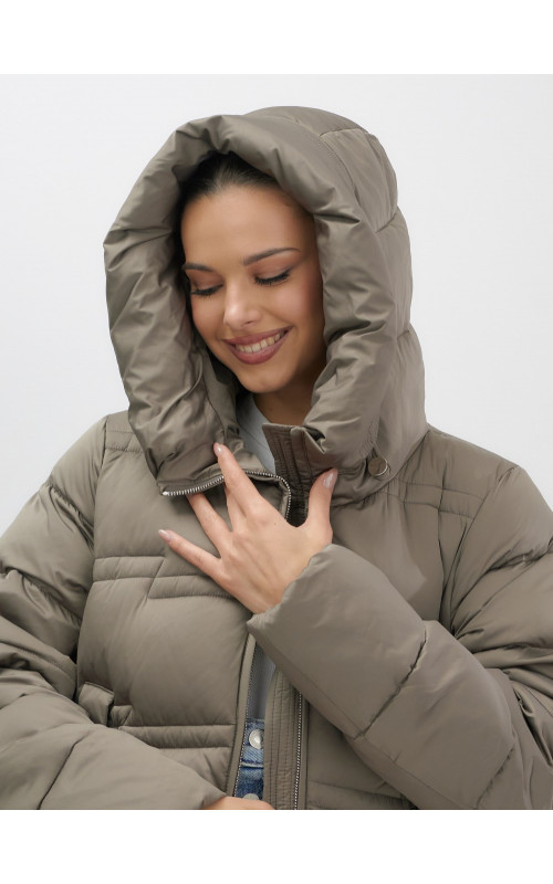 Длинный женский пуховик с капюшоном для зимы