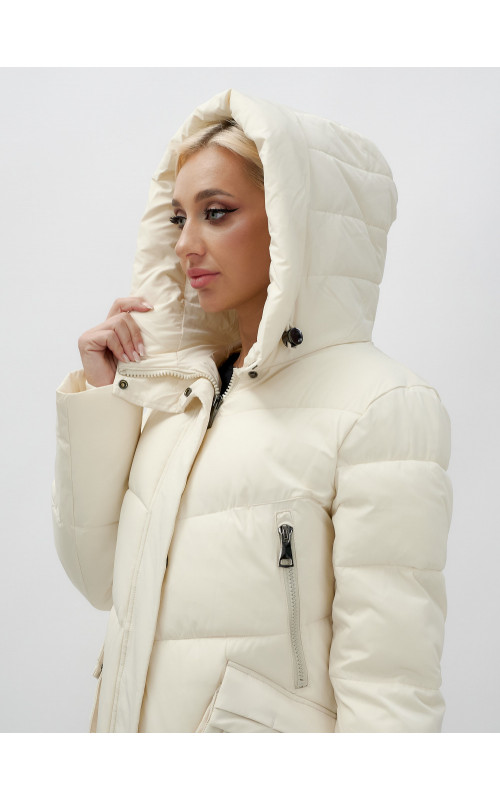 Длинный женский пуховик с капюшоном