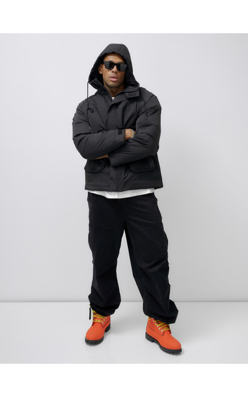 Зимняя куртка для активных мужчин: тепло и стиль в холодное время года