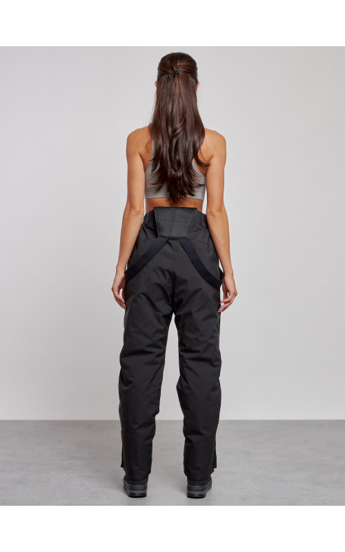 Женский горнолыжный костюм большого размера для зимних видов спорта.