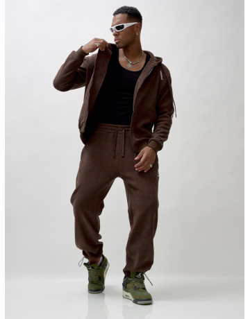 Мужской спортивный демисезонный костюм с начёсом.