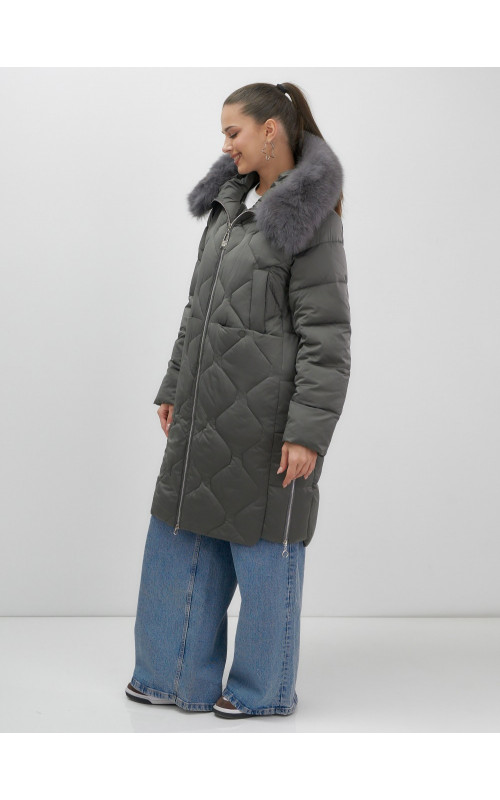 Длинный зимний пуховик с мехом песца.