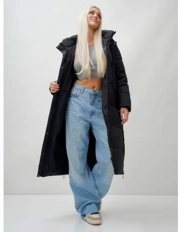 Длинный пуховик женский чёрный утеплённый с капюшоном. в Тюмени