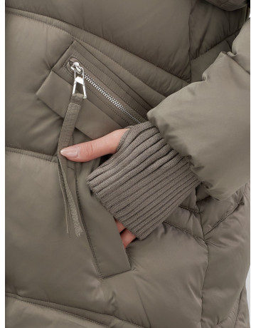 Пуховик с песцовым мехом, сезон осень-зима 2025, для женщин