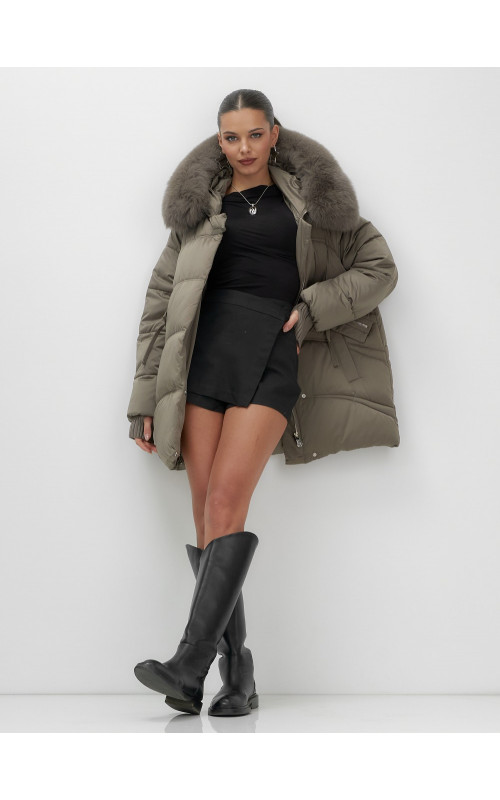 Пуховик с песцовым мехом, сезон осень-зима 2025, для женщин