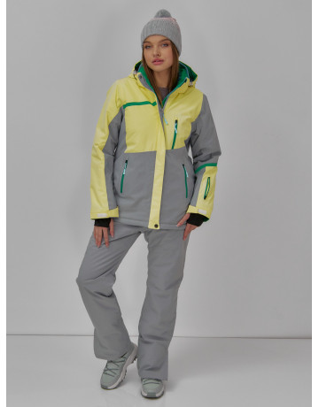 Женский горнолыжный костюм: стиль и комфорт для зимних приключений.