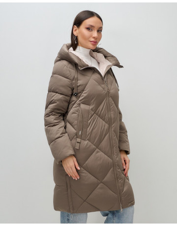 Длинный женский пуховик с капюшоном для зимы