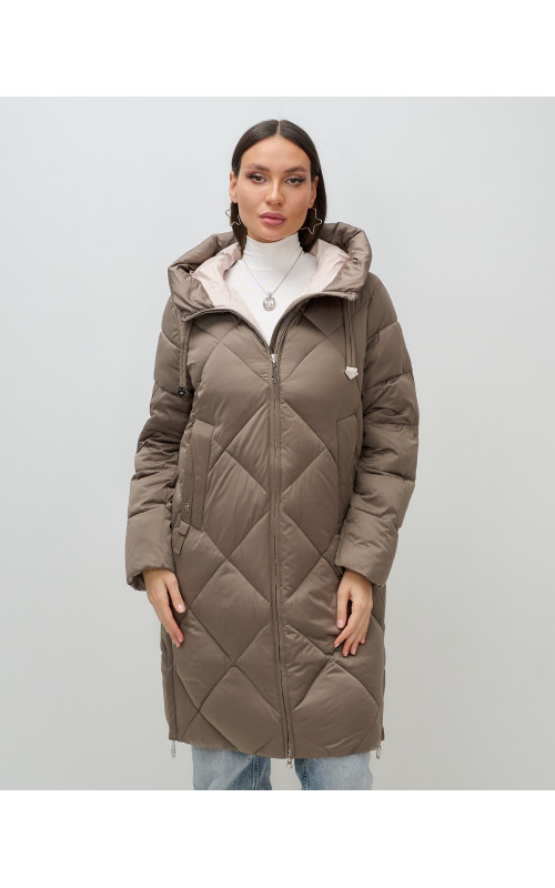 Длинный женский пуховик с капюшоном для зимы