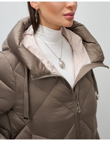 Длинный женский пуховик с капюшоном для зимы