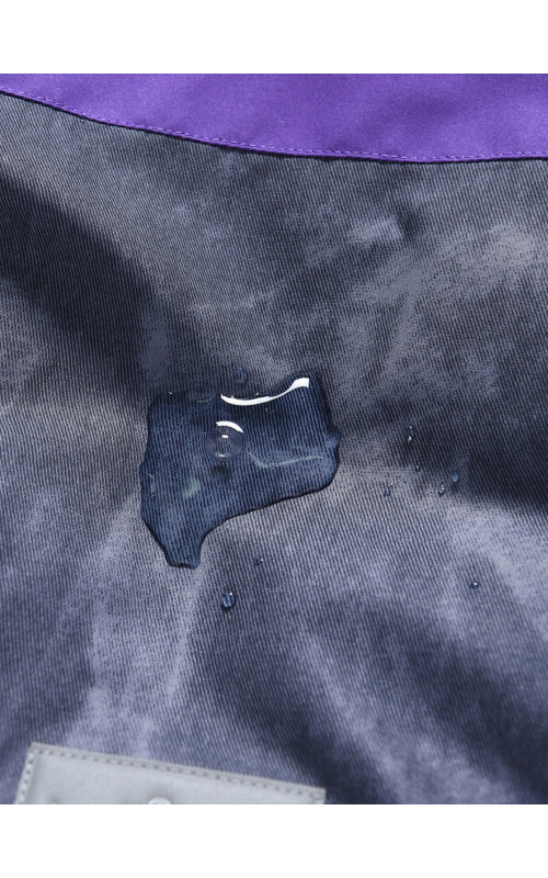 Зимний комбинезон для девочки: стиль и тепло для зимних приключений.