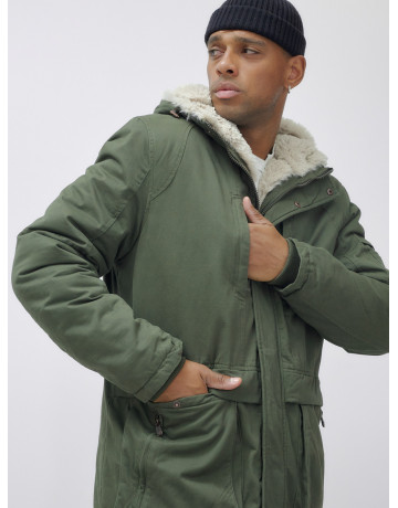 Мужская зимняя парка удлинённая с мехом, цвет хаки. в Тюмени