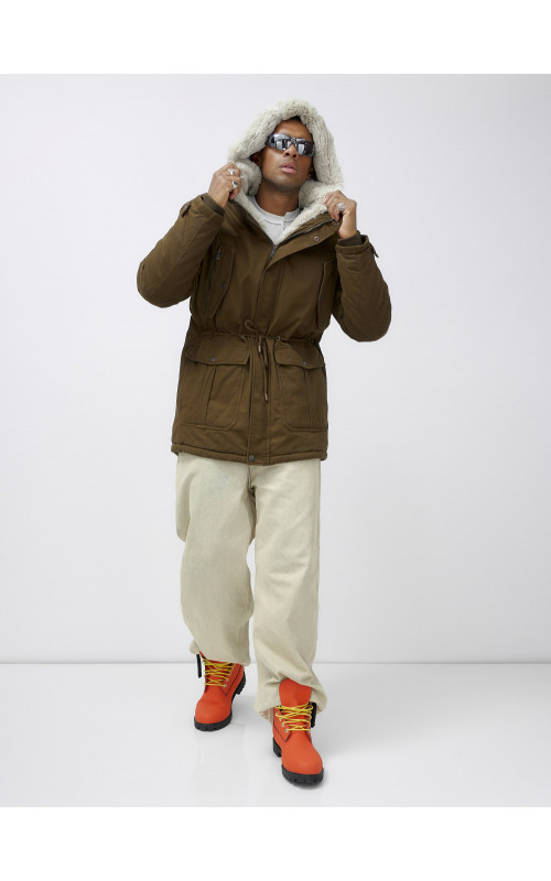 Мужская зимняя удлиненная парка с мехом, тёмно-коричневая в Тюмени