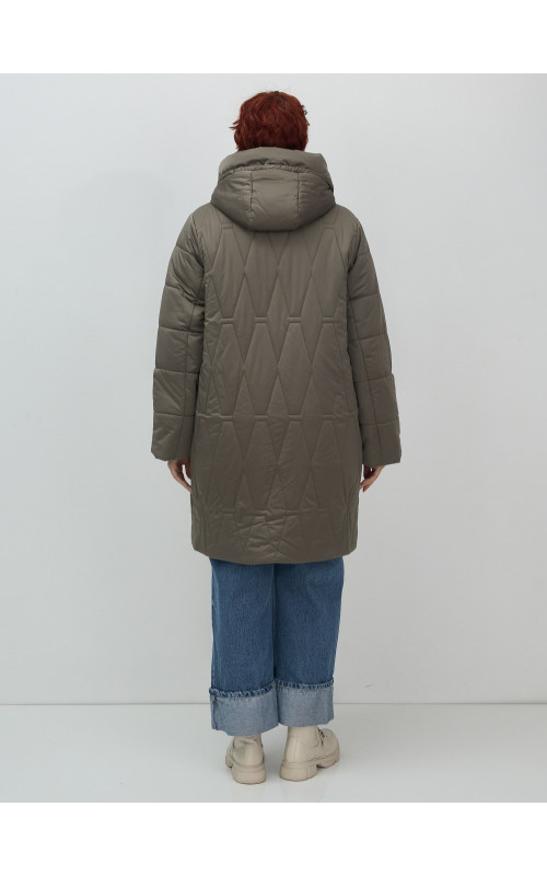 Длинный зимний пуховик для женщин с капюшоном.