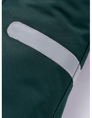 Детский горнолыжный костюм для девочки.