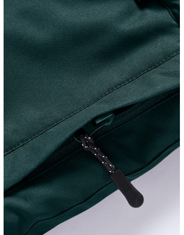 Детский горнолыжный костюм для девочки.