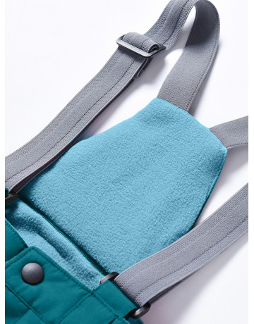 Детский горнолыжный костюм для девочки.