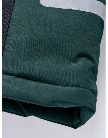 Детский горнолыжный костюм для девочки.