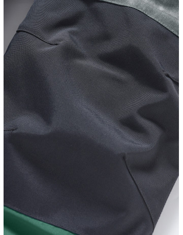 Зимний комбинезон для девочки: комфорт и тепло в зимних приключениях