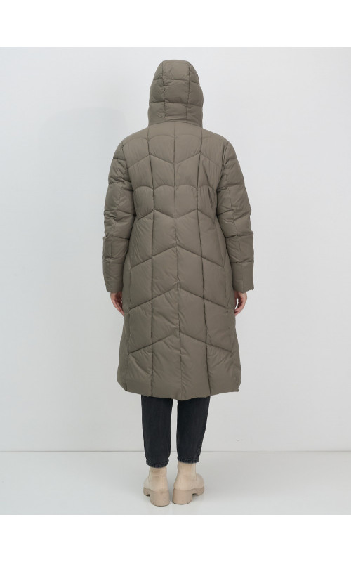 Длинный зимний пуховик для женщин