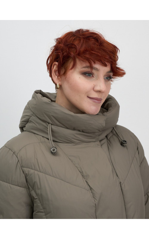 Длинный зимний пуховик для женщин