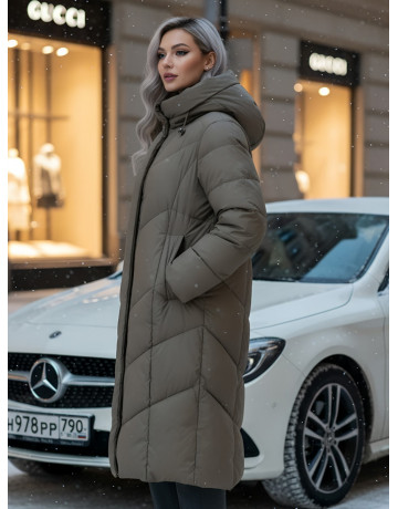 Длинный зимний пуховик для женщин