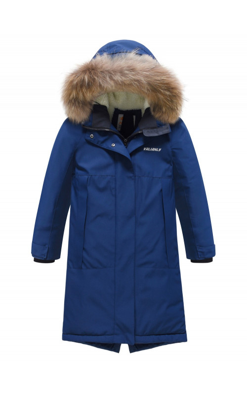 Тёплая парка для девочки с регулируемой посадкой.