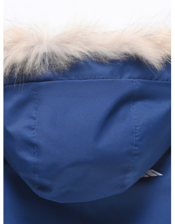 Тёплая парка для девочки с регулируемой посадкой.