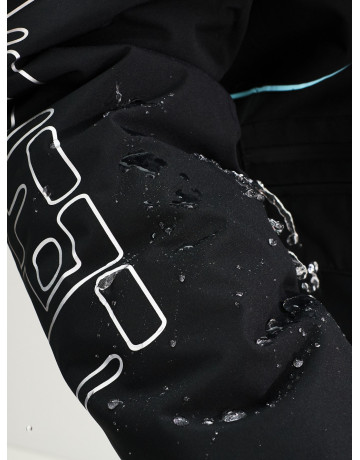 Мужской горнолыжный костюм для активного отдыха.