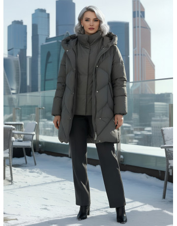 Женское зимнее двубортное пальто премиум-класса.