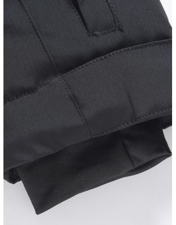 Зимний комбинезон для мальчика: комфорт и защита в зимних приключениях