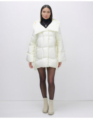 Женский зимний пуховик с капюшоном, бежевый. в Тюмени