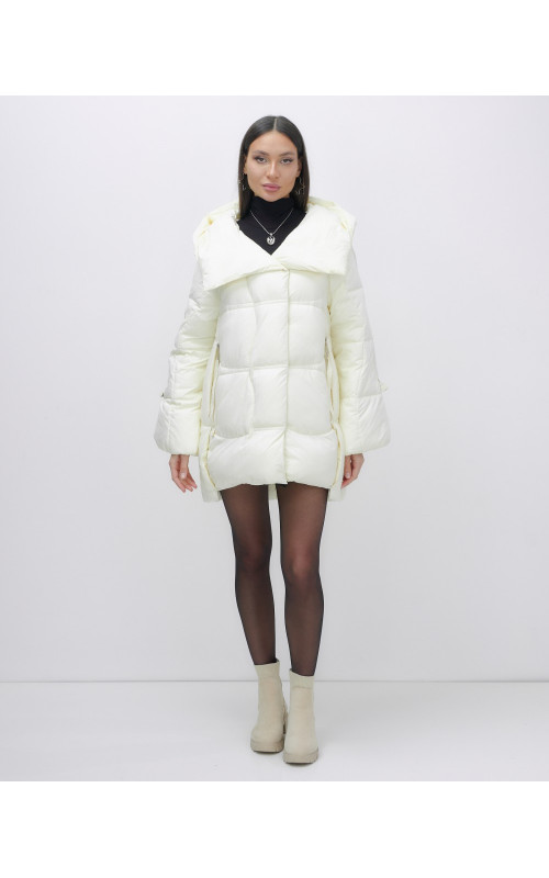 Женский зимний пуховик с капюшоном, бежевый. в Тюмени