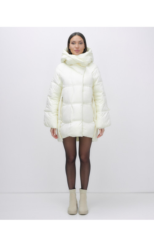 Женский зимний пуховик с капюшоном, бежевый. в Тюмени