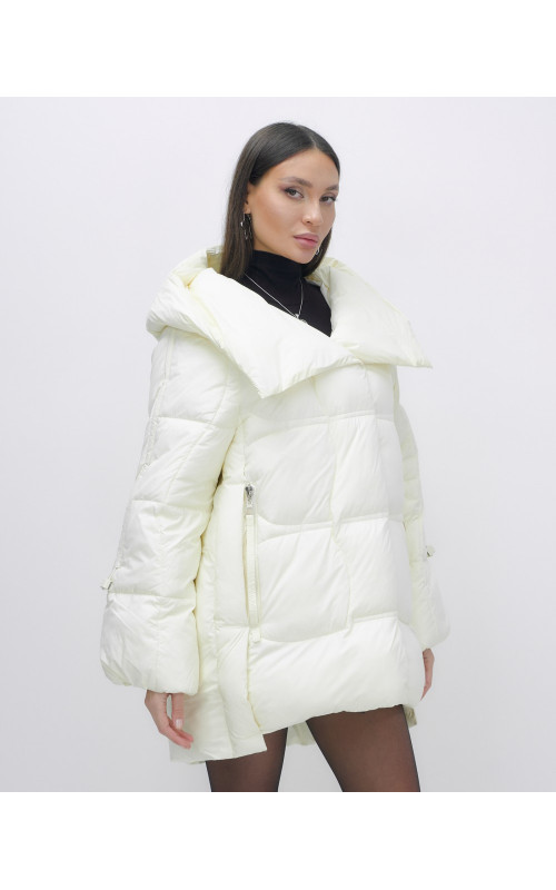 Женский зимний пуховик с капюшоном, бежевый. в Тюмени