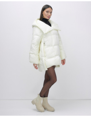 Женский зимний пуховик с капюшоном, бежевый. в Тюмени