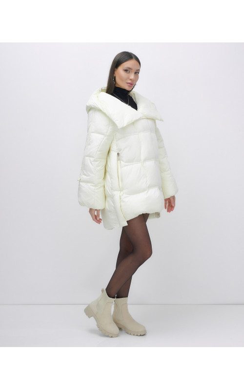 Женский зимний пуховик с капюшоном, бежевый. в Тюмени