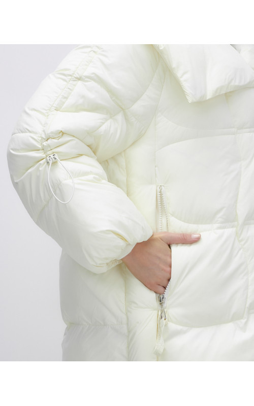 Женский зимний пуховик с капюшоном, бежевый. в Тюмени