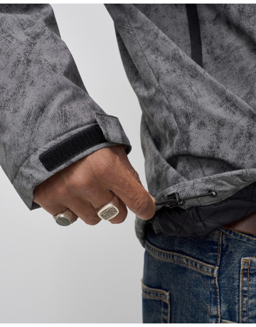 Мужская спортивная куртка для весны и осени, серый, для активного отдыха в Тюмени