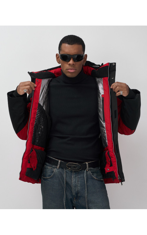 Мужская горнолыжная куртка, зимняя, красная. в Тюмени