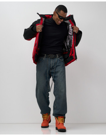 Мужская горнолыжная куртка для зимы: свободный крой.