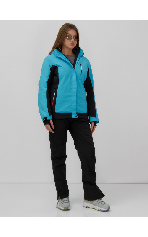 Женский горнолыжный костюм для зимних активностей