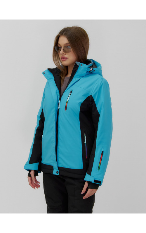 Женский горнолыжный костюм для зимних активностей