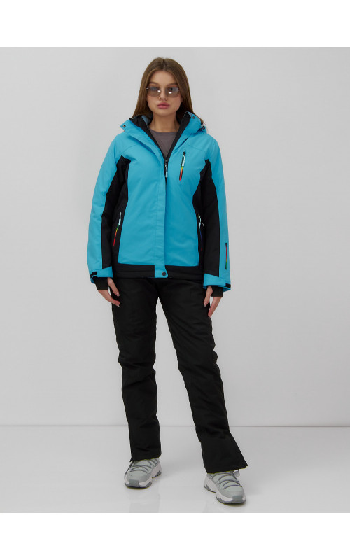 Женский горнолыжный костюм для зимних активностей