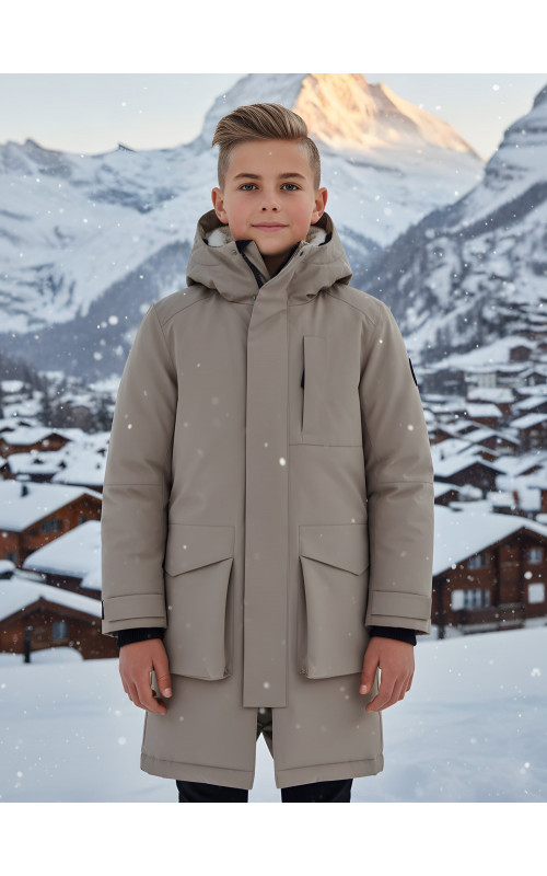 Зимняя парка для мальчика-подростка, свободный крой.