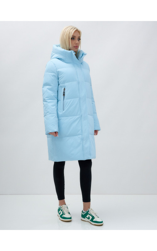 Тёплый женский пуховик до колена с капюшоном.