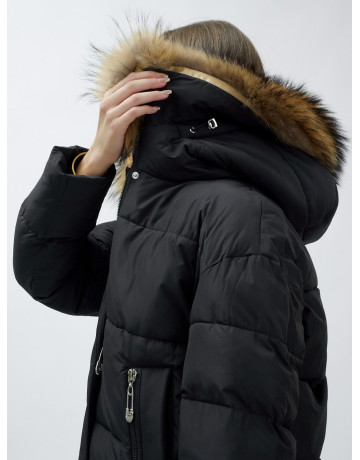 Пуховик женский зимний с мехом енота премиум-класса, чёрный. в Тюмени