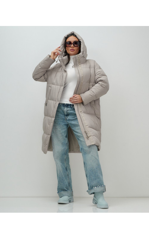 Длинный женский пуховик с капюшоном для зимы.
