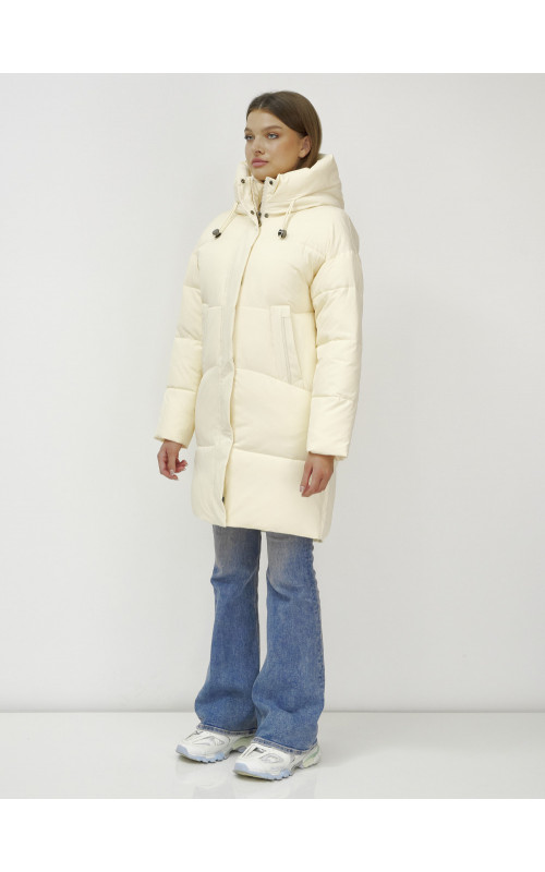 Женский зимний пуховик с капюшоном, светло-бежевый, удлинённый. в Тюмени