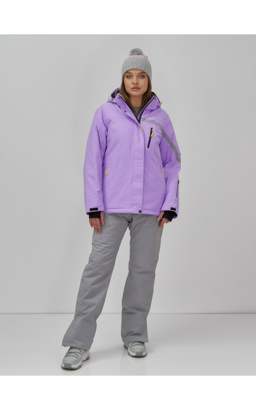 Женская горнолыжная куртка: стиль и защита для зимних склонов