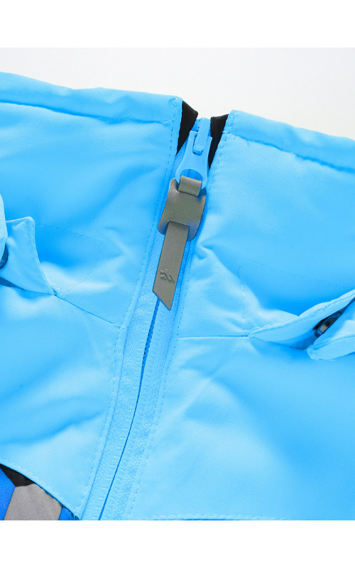 Горнолыжный костюм для мальчика: тепло и стиль в зимних приключениях